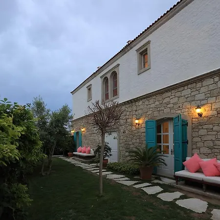 1850 Hotell 3*